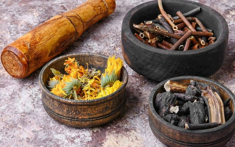 名圣堂健康调理顾问春季如何预防肛周脓肿？名圣堂健康调理顾问在线解答